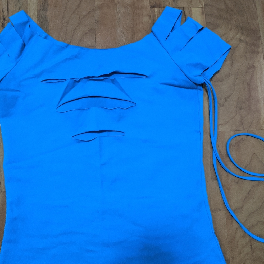 Cut top (costume)